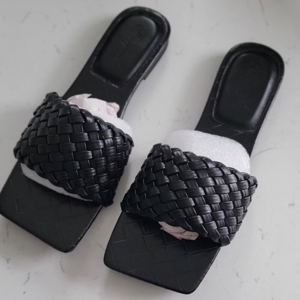 Square Toe Sandals - Picture 4 of 9